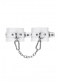 Белые мягкие кожаные наручники с люверсами - Pecado - купить с доставкой в Перми