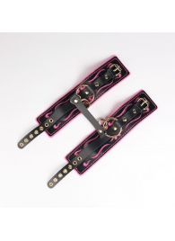 Черные кожаные оковы с розовой строчкой - Crazy Handmade - купить с доставкой в Перми